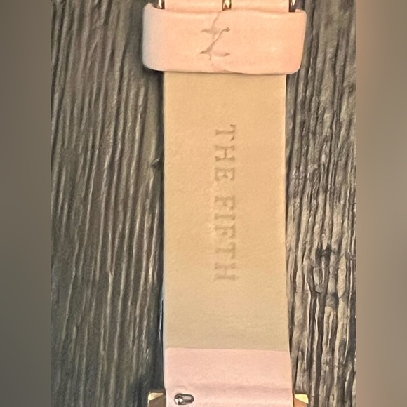 The Fifth rose gold and pink ladies watch - Picture 4 of 7